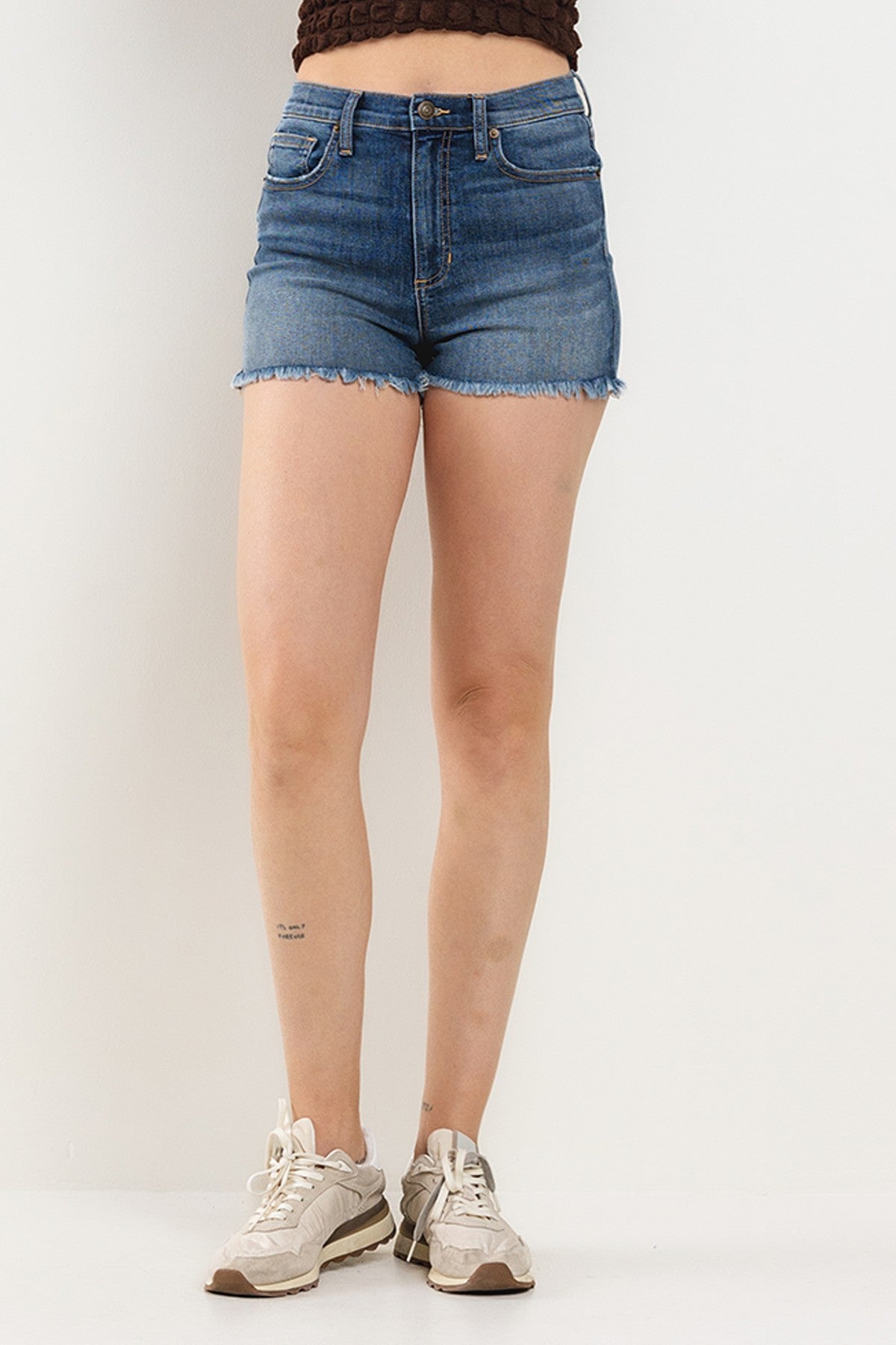 Star Pocket Denim Shorts